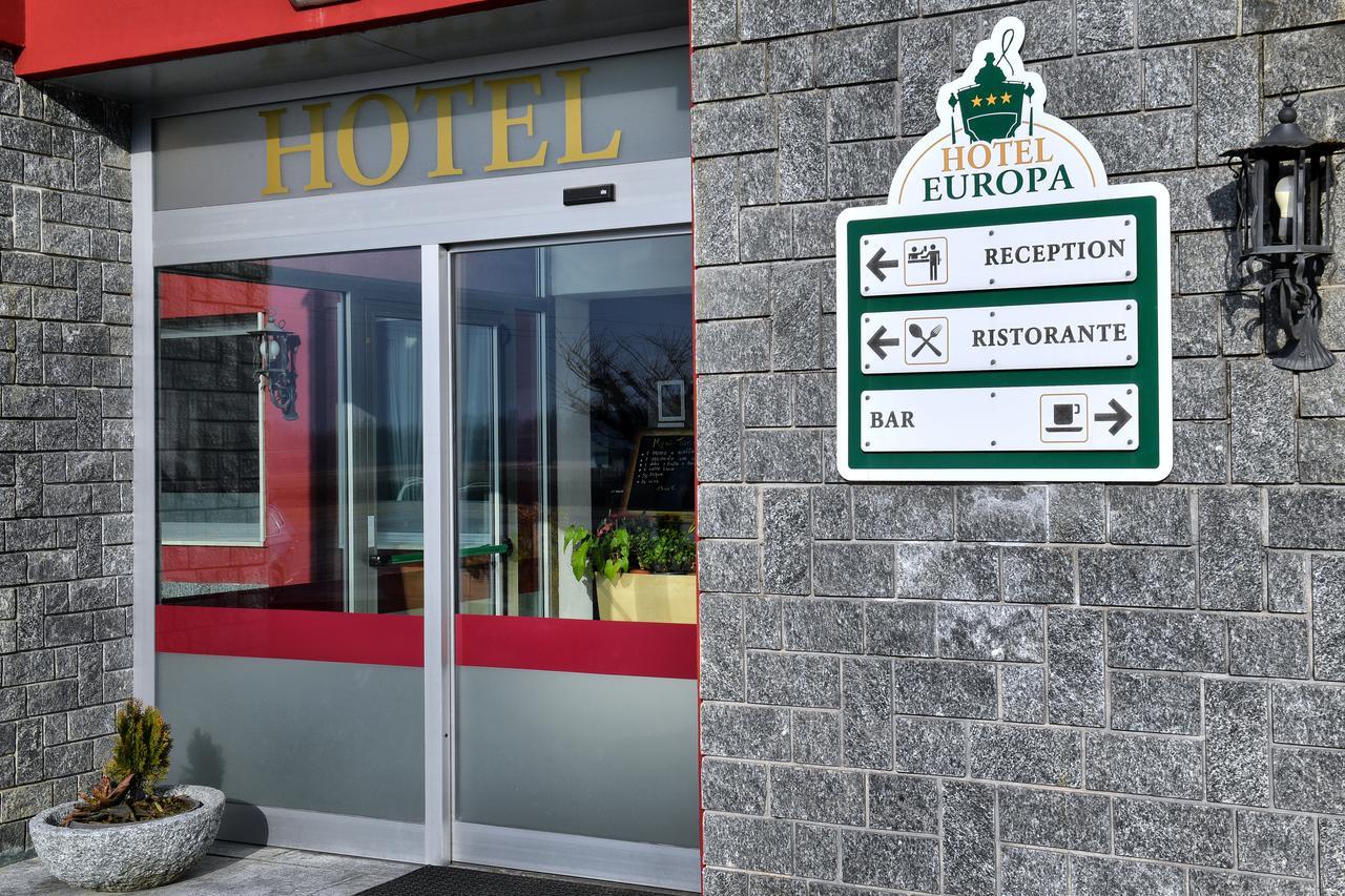 Hotel Motel Europa 多莫多索拉 外观 照片