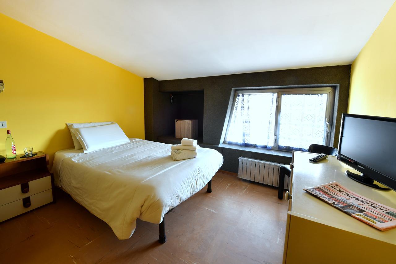 Hotel Motel Europa 多莫多索拉 外观 照片